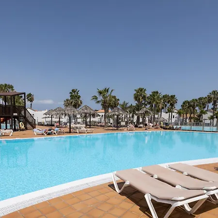 Home2book Modern At Oasis Duna, דירה *